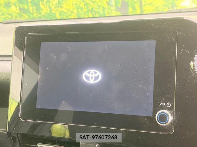 Toyota VOXY 2022-07 7458712-2