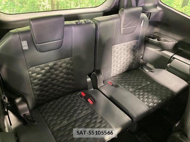 Toyota VOXY 2023-06 7458700-9