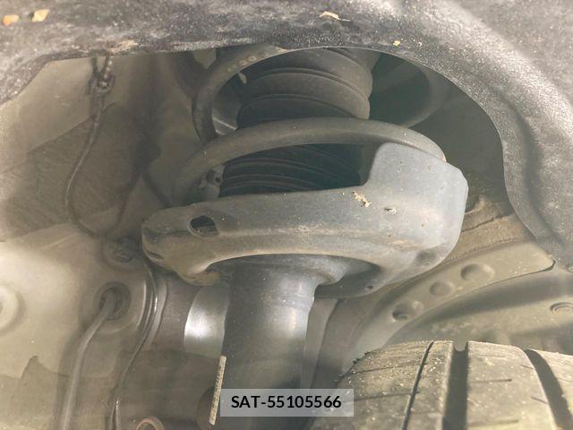 Toyota VOXY 2023-06 7458700-19