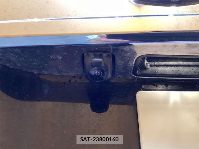 Toyota VOXY 2018-11 7458729-15