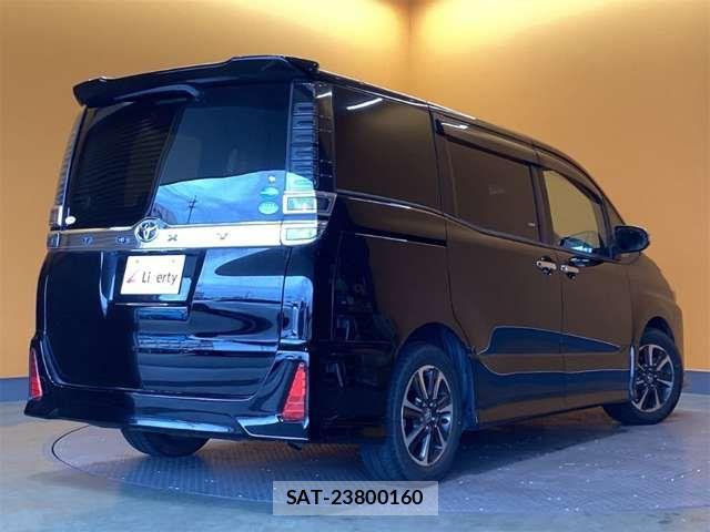 Toyota VOXY 2018-11 7458729-7