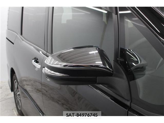 Toyota VOXY 2019-11 7458728-9