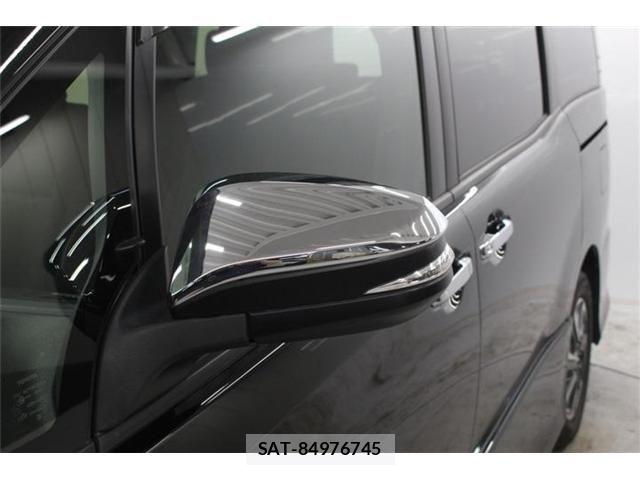 Toyota VOXY 2019-11 7458728-16