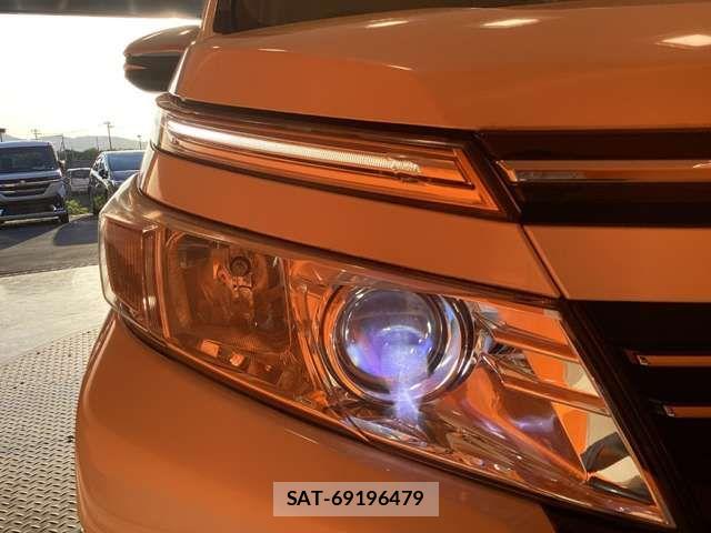 Toyota VOXY 2015-08 7458738-15