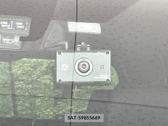 Toyota VOXY 2017-10 7458725-6