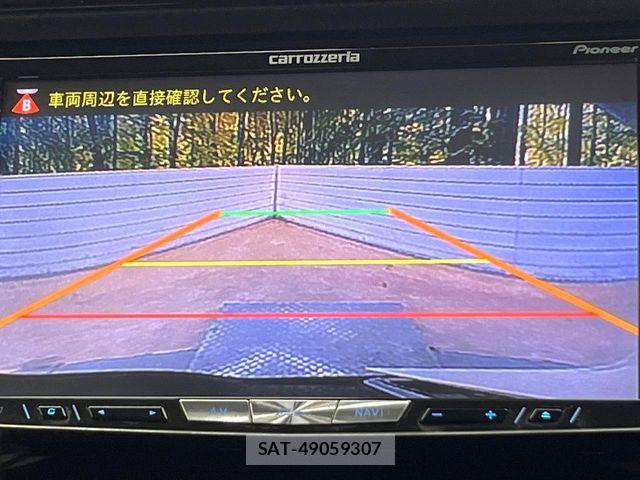 Toyota VOXY 2014-02 7458749-3