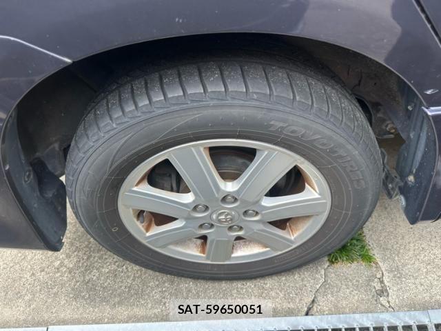 Toyota VOXY 2007-09 7458760-2