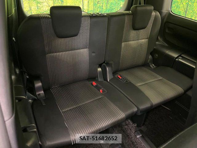 Toyota VOXY 2018-10 7458731-10