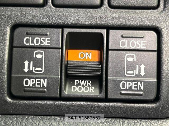 Toyota VOXY 2018-10 7458731-6