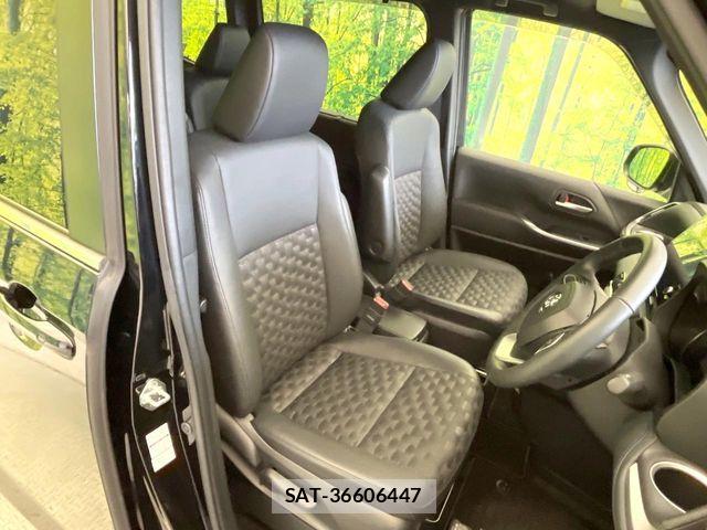 Toyota VOXY 2023-10 7458701-7