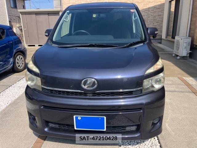 Toyota VOXY 2012-12 7458767-0