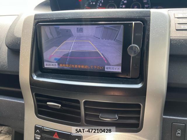 Toyota VOXY 2012-12 7458767-18