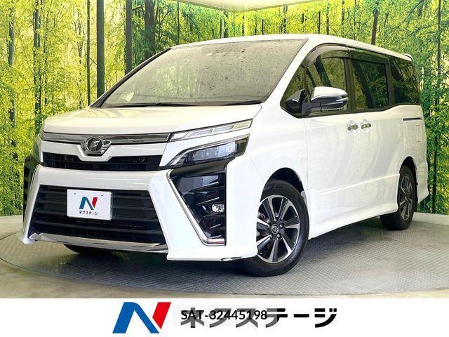 Toyota VOXY 2018-05 7458717-0