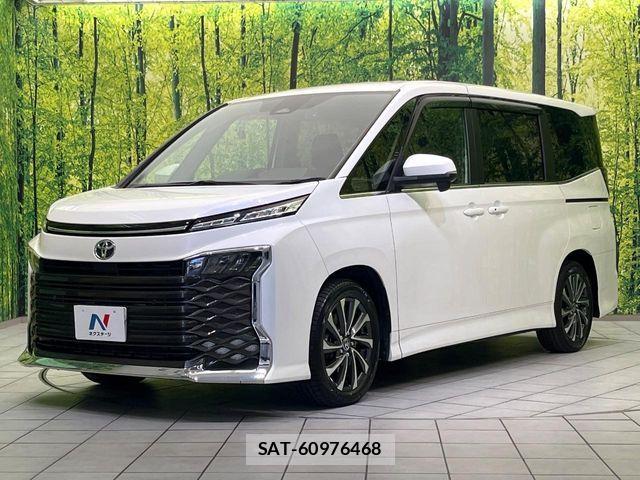 Toyota VOXY 2024-03 7458703-16