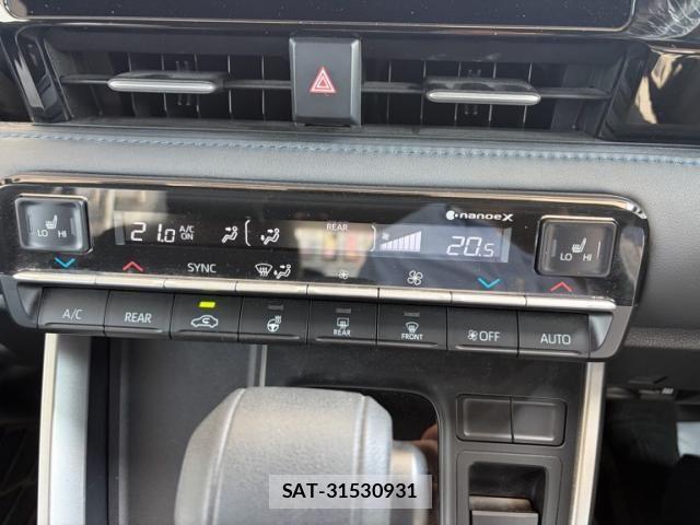 Toyota VOXY 2023-06 7458706-20