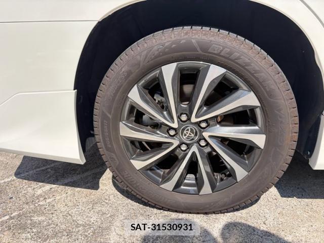 Toyota VOXY 2023-06 7458706-4