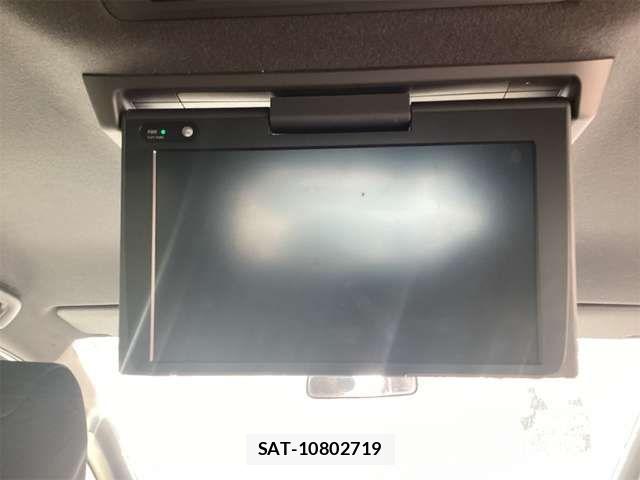 Toyota VOXY 2019-07 7458730-4