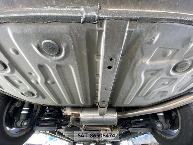 Toyota VOXY 2018-05 7458741-25