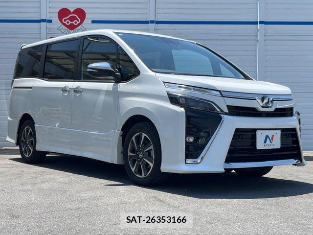 Toyota VOXY 2020-03 7458737-16
