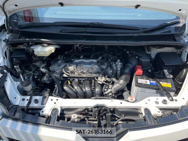 Toyota VOXY 2020-03 7458737-18