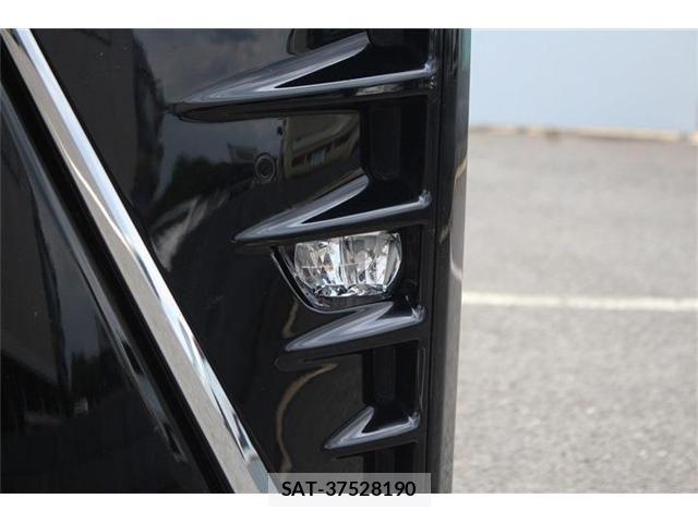 Toyota VOXY 2021-03 7458735-25