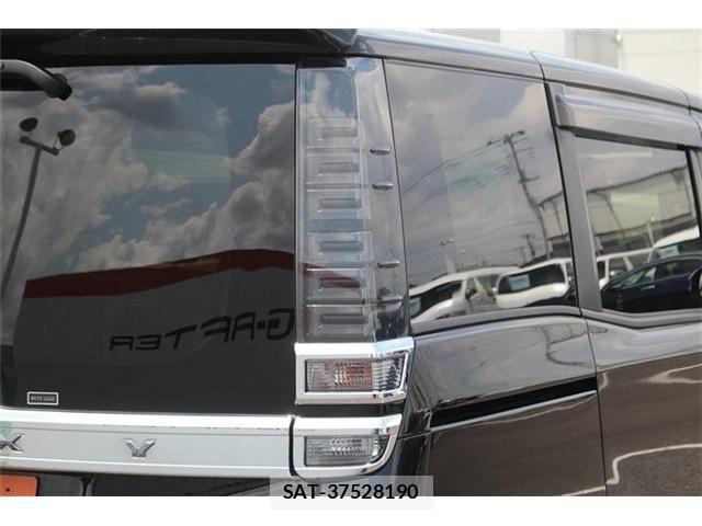 Toyota VOXY 2021-03 7458735-27