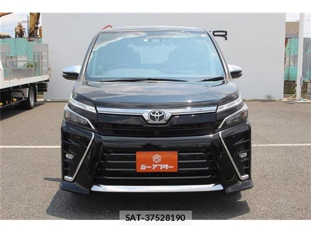 Toyota VOXY 2021-03 7458735-7