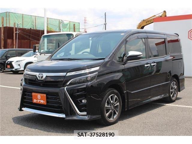 Toyota VOXY 2021-03 7458735-8