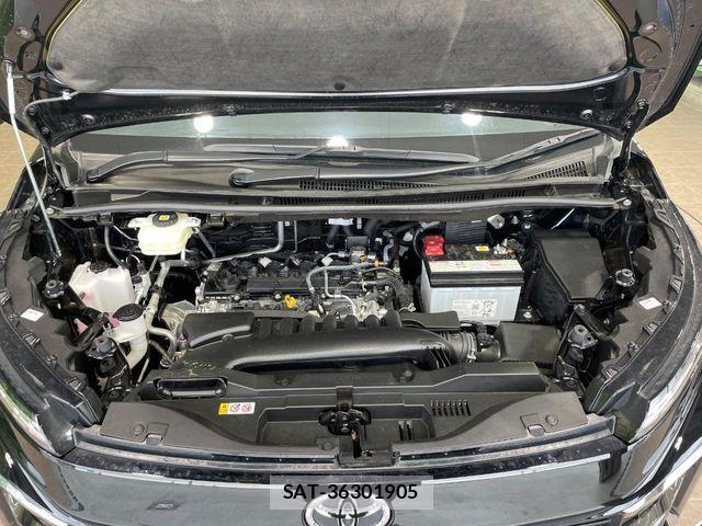 Toyota VOXY 2024-10 7458697-18