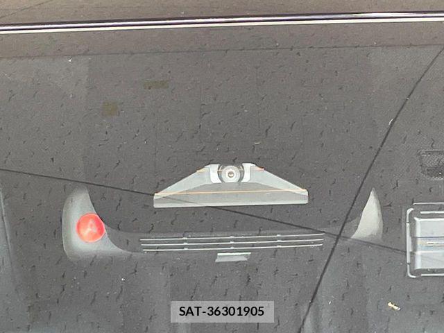 Toyota VOXY 2024-10 7458697-6