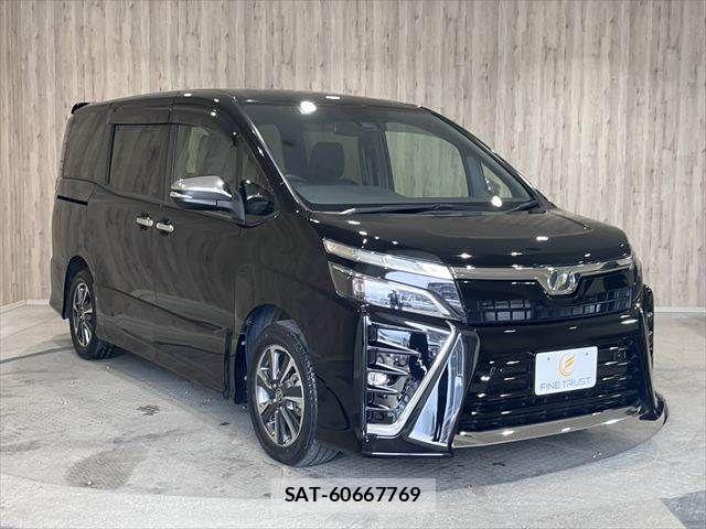 Toyota VOXY 2019-12 7458720-17