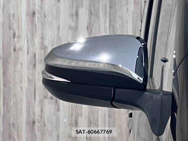 Toyota VOXY 2019-12 7458720-24