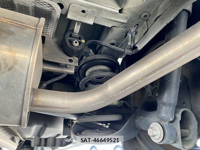 Toyota VOXY 2011-09 7458755-26