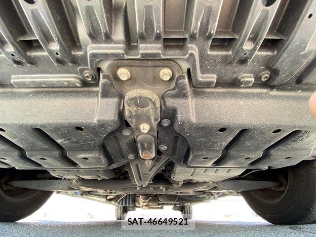 Toyota VOXY 2011-09 7458755-27