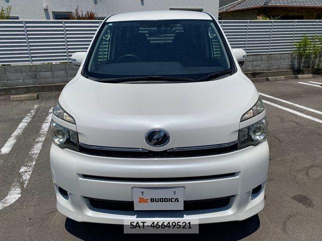 Toyota VOXY 2011-09 7458755-2