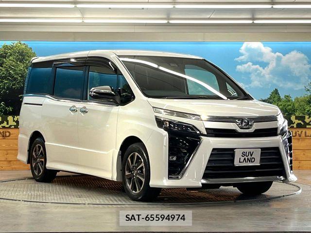 Toyota VOXY 2018-07 7458719-16