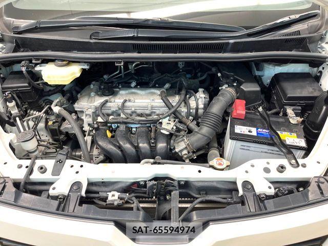 Toyota VOXY 2018-07 7458719-18