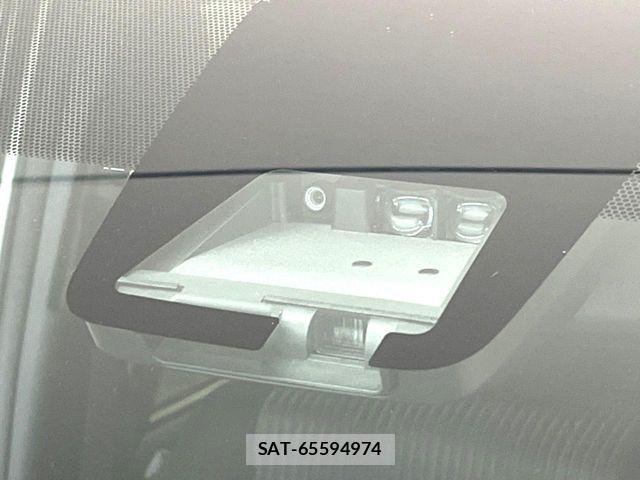Toyota VOXY 2018-07 7458719-6