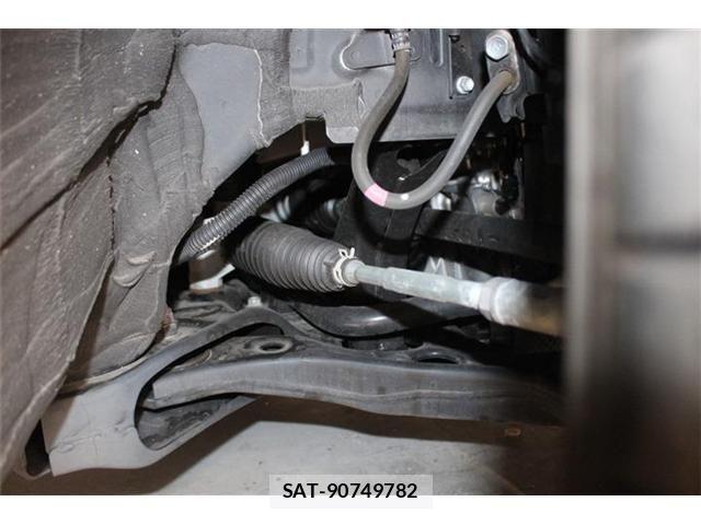 Toyota VOXY 2023-08 7458702-19