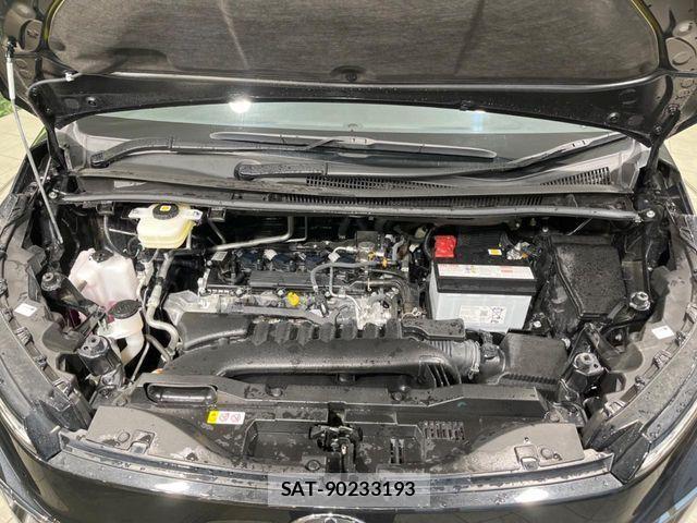 Toyota VOXY 2025-01 7458698-19