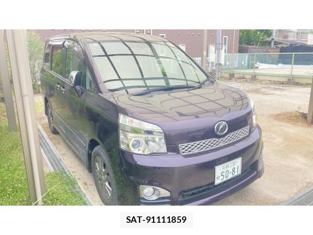 Toyota VOXY 2013-09 7458756-0