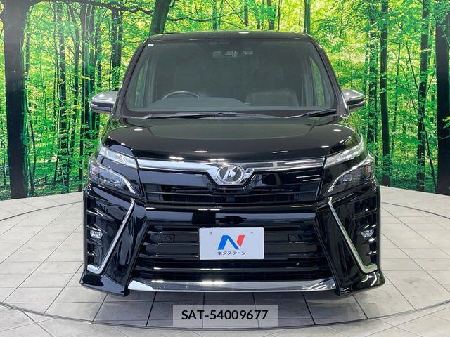 Toyota VOXY 2019-07 7458716-15