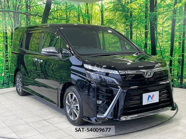 Toyota VOXY 2019-07 7458716-17