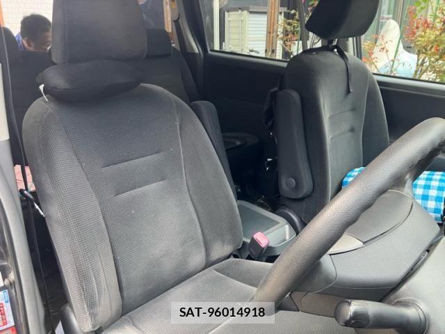 Toyota VOXY 2008-01 7458765-12