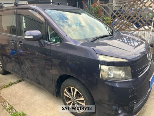 Toyota VOXY 2008-01 7458765-1