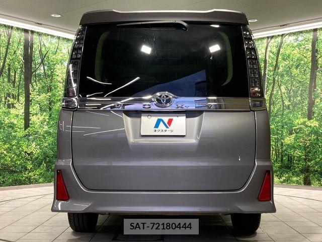 Toyota VOXY 2015-06 7503618-15
