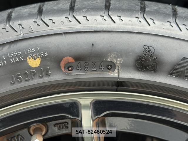Toyota VOXY 2016-01 7503631-9