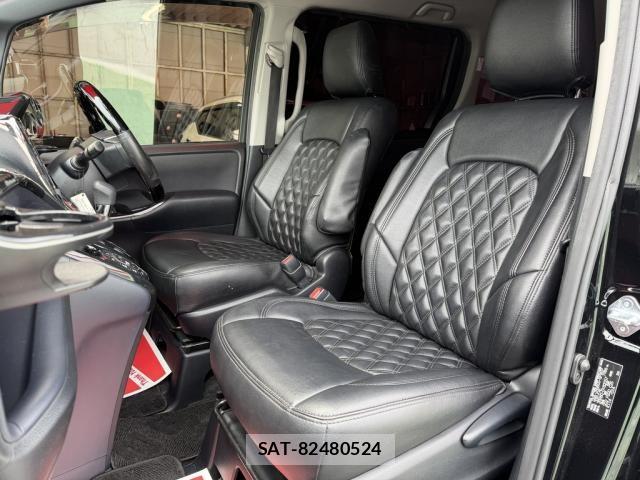Toyota VOXY 2016-01 7503631-7