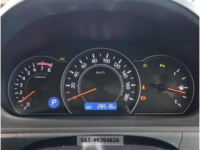 Toyota VOXY 2021-06 7503587-7