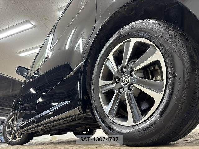 Toyota VOXY 2018-11 7503601-18